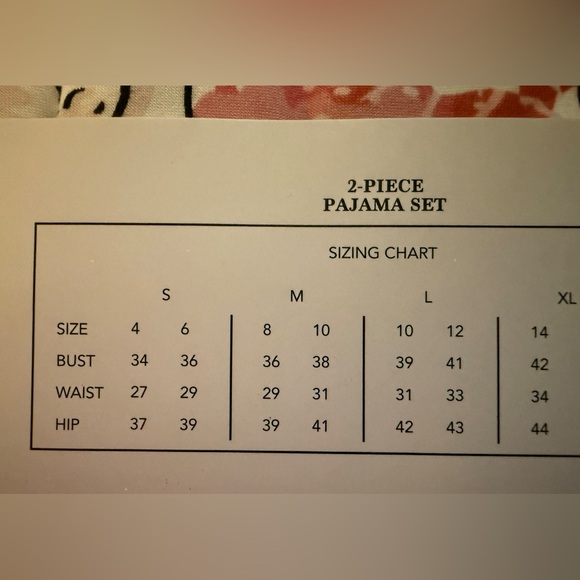 Flora Nikrooz Blush Floral Pajama Set - Picture 5 of 6